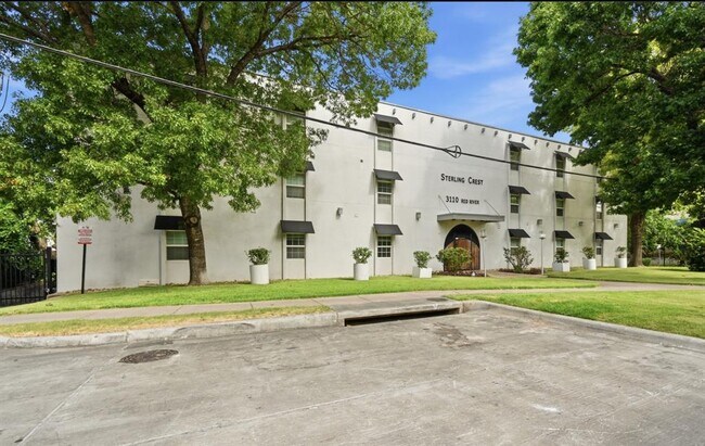 Building Photo - 3110 Red River St