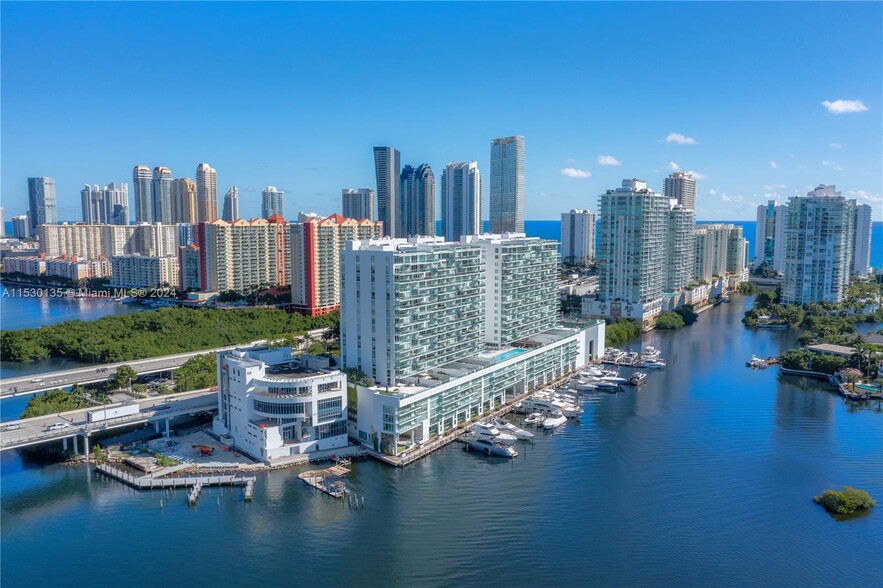 Building Photo - 400 Sunny Isles Blvd