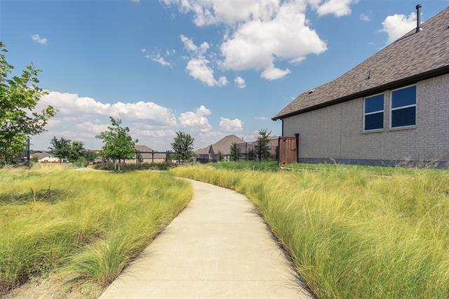 Building Photo - 8528 Pine Valley Dr