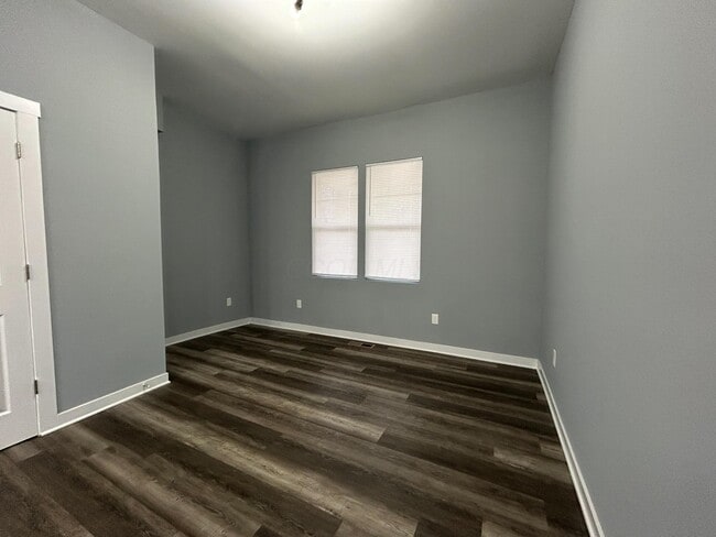 Building Photo - 208 N Guilford Ave