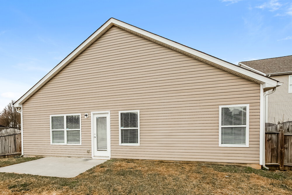 Building Photo - 506 Lindsborg Trail