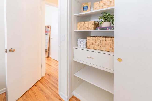 Building Photo - 17035 9th Ave N