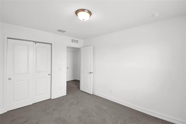 Building Photo - 3900 Lynx Ct