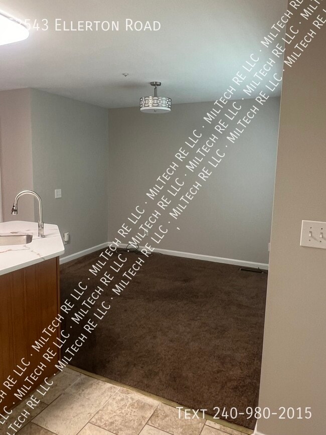 Building Photo - 3543 Ellerton Rd