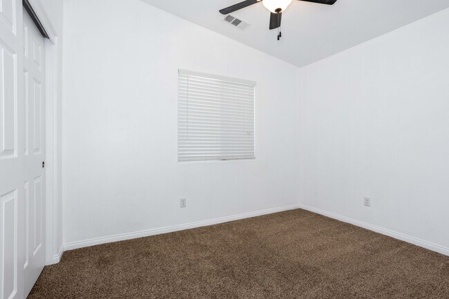 Building Photo - 6212 Ajooni Ct