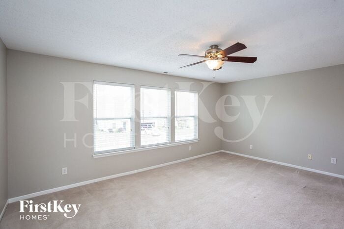 Building Photo - 10023 Sapphire Berry Ln