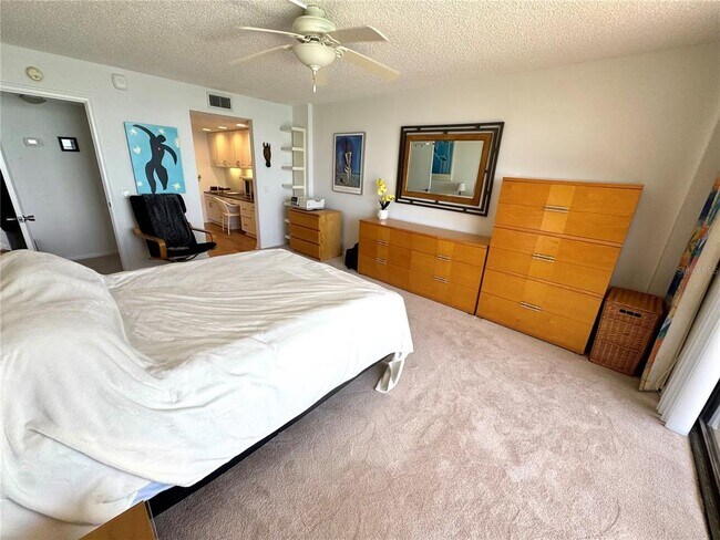 Building Photo - 5700 Escondida Blvd S