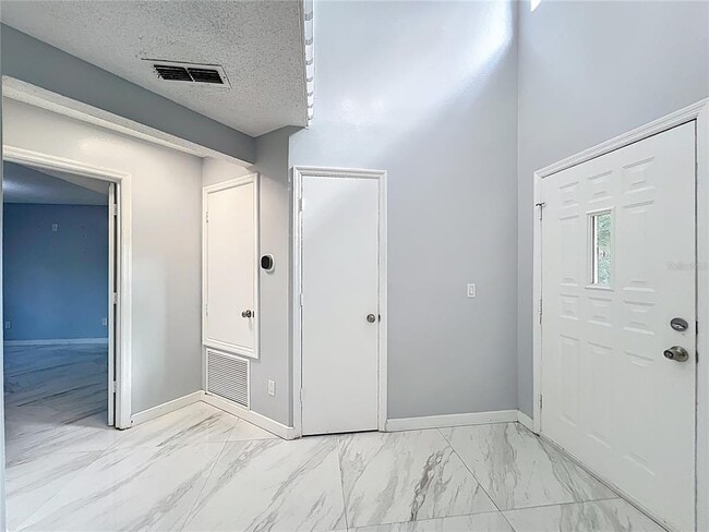 Building Photo - 622 Anhinga Rd