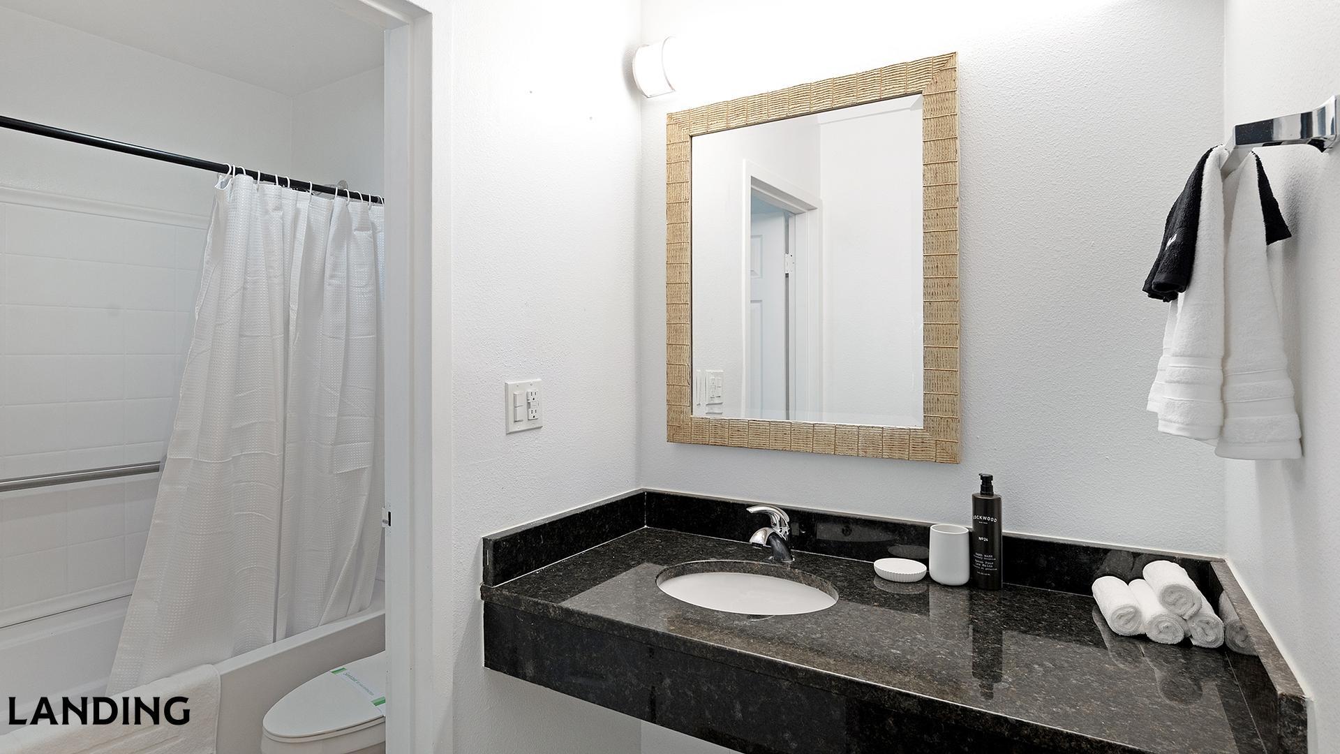 Building Photo - 2851 Maingate Village Cir