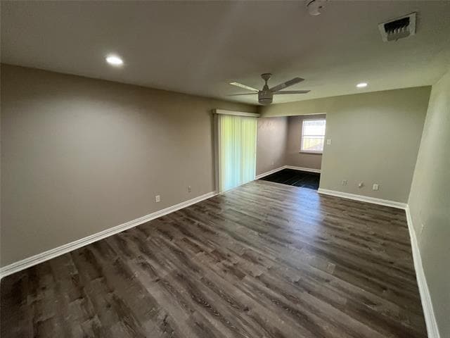 Building Photo - 1114 High Meadow Dr