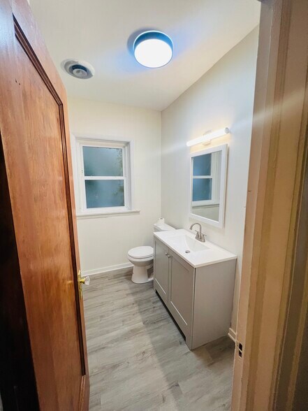 Main level bathroom - 6937 S Merrill Ave