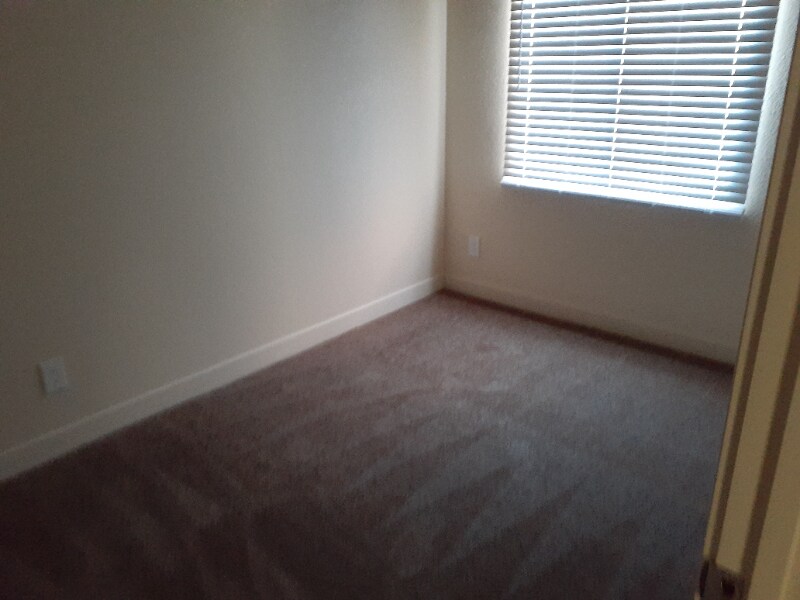 Building Photo - 3646 N 67th Ave