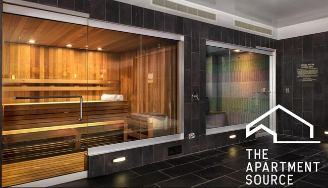 Building Photo - 469 W Huron St