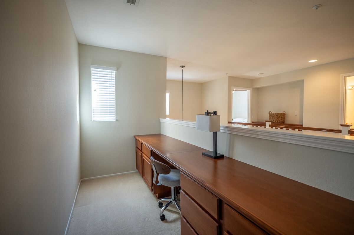 Building Photo - 12207 Vía Santa Marta