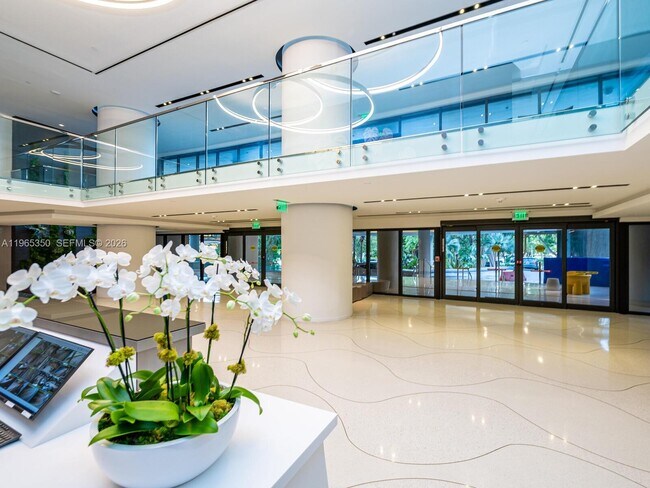 Building Photo - 9 Island Ave