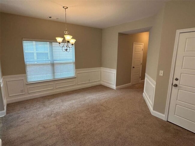 Building Photo - 495 Kirkland Dr