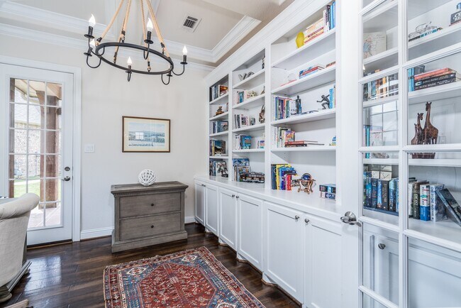 Building Photo - 2034 Baker Estates Dr