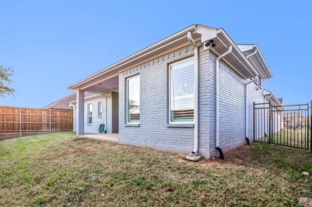 Building Photo - 2721 River Path Ct