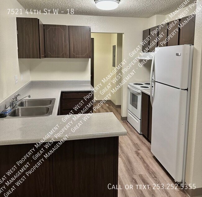Primary Photo - 7521 44th St W