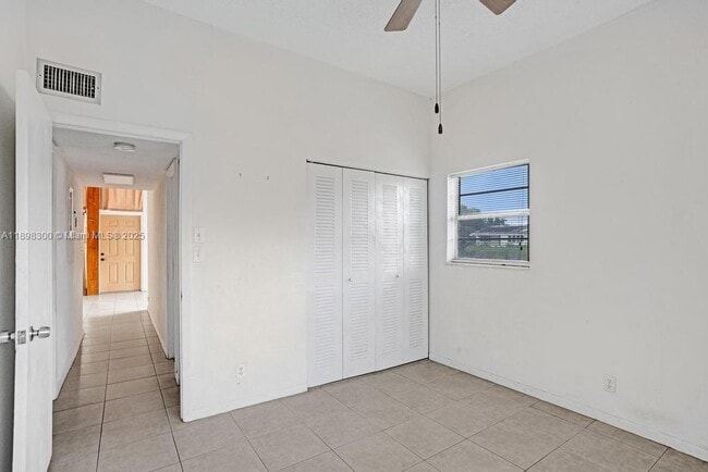Building Photo - 7135 W Sunrise Blvd