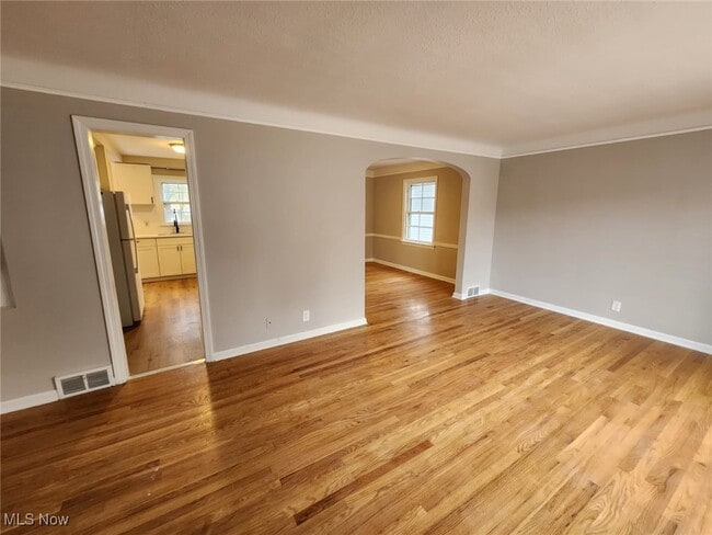 Building Photo - 1062 Argonne Rd