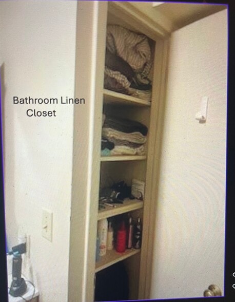 bathroom linen closet - 420 E Cumberland St