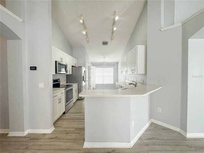 Building Photo - 32106 Cypress Valley Dr