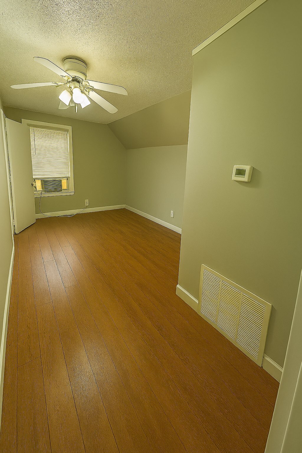 Building Photo - 1024 N 8th St