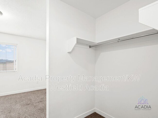 Building Photo - 658 N 130 E