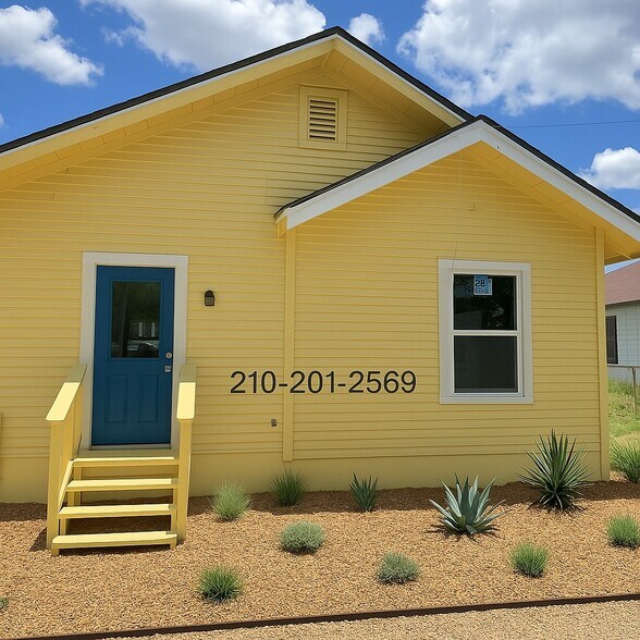 Building Photo - 1106 W Ridgewood Ct