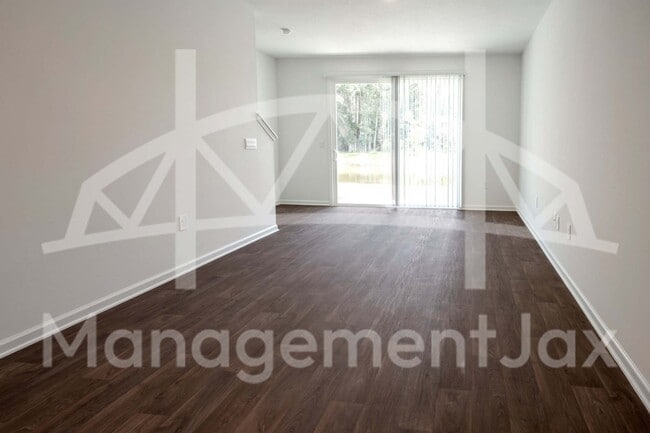 Building Photo - 5538 US-1