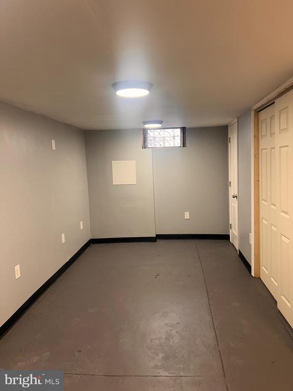 Building Photo - 1308 W Lippincott St