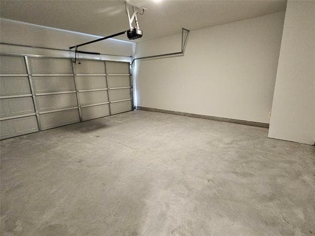 Building Photo - 213 Arbor Dr