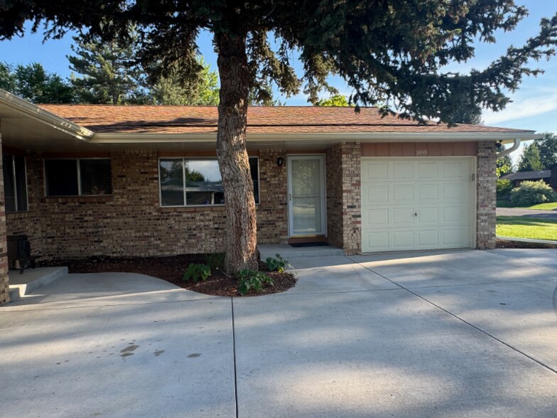 Building Photo - 3843 Capitol Dr
