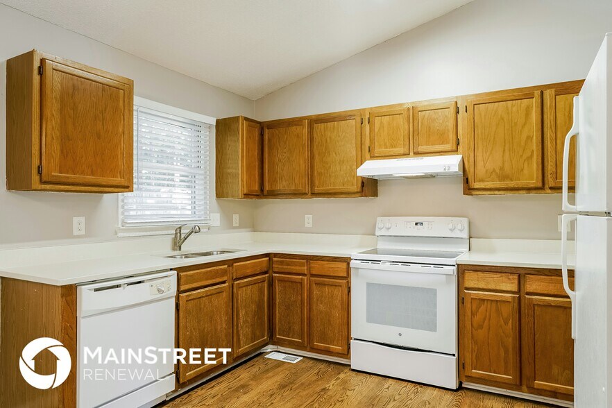 Building Photo - 815 Grandview Dr