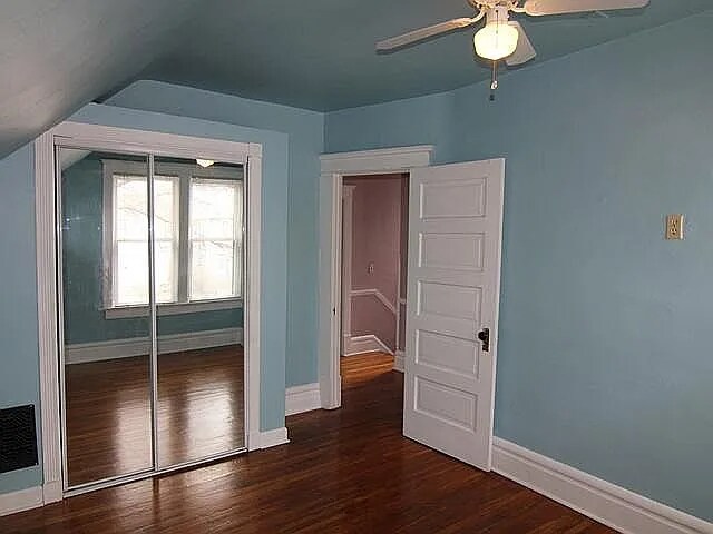 Building Photo - 208 E Northwood Ave
