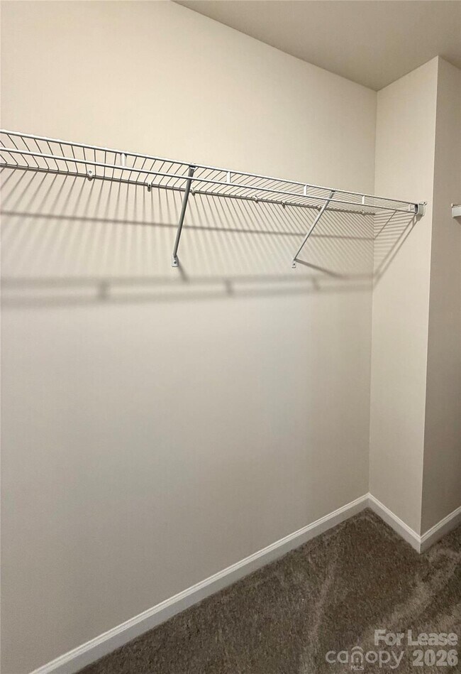 Building Photo - 365 Runner Stone Ln