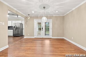 Building Photo - 167 E Edgewood Pl