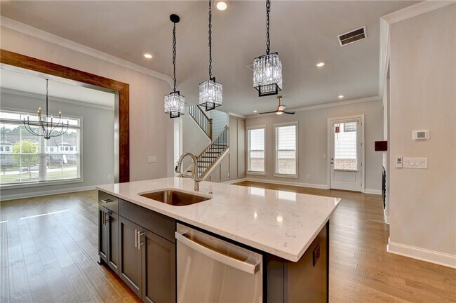 Building Photo - 4536 Molder Dr