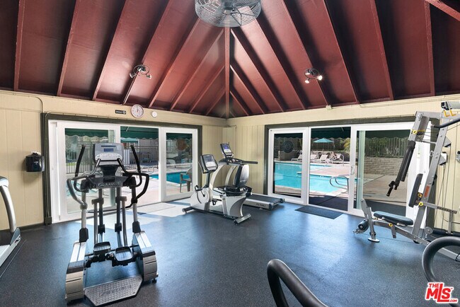 Building Photo - 4810 Hollow Corner Rd