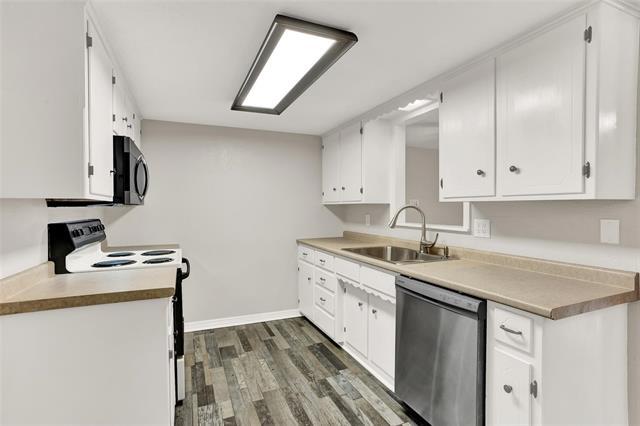 Building Photo - 600 Patricia Dr