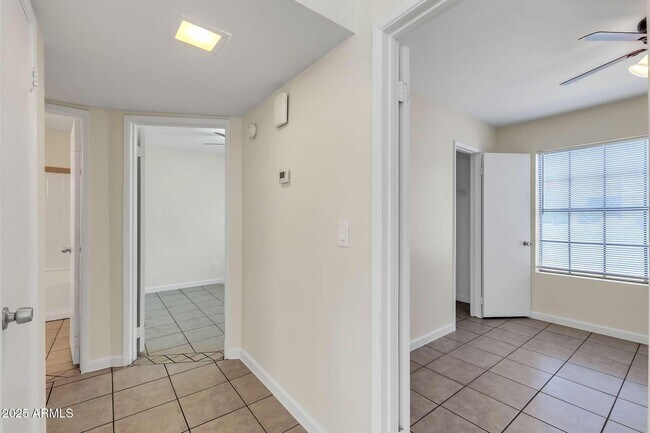 Building Photo - 20824 N 21st Ave