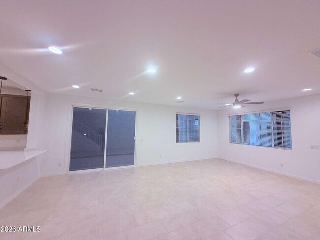 Building Photo - 9741 W Catalina Dr