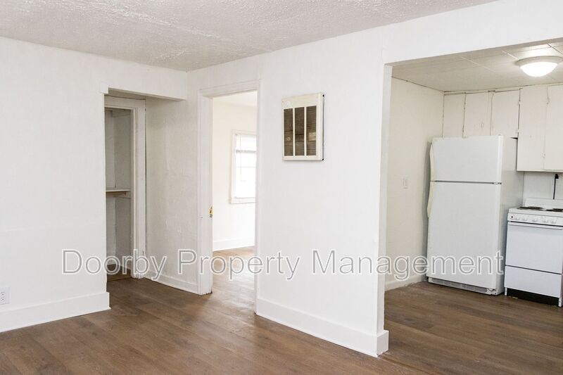 Building Photo - 4278 Spriggs St