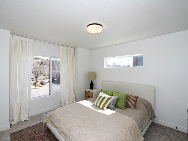 Building Photo - 723 N 300 W