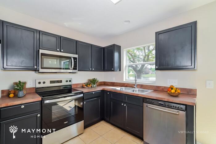 Building Photo - 1534 Sage Creek Ct