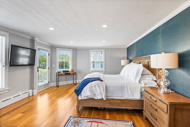 Building Photo - 15 Sheldon Rd