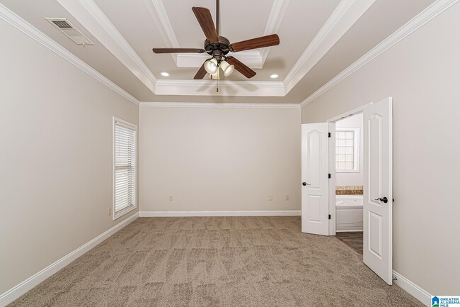 Building Photo - 244 Willow View Cir