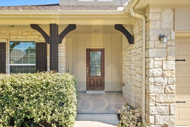 Building Photo - 317 Vista Portola Loop