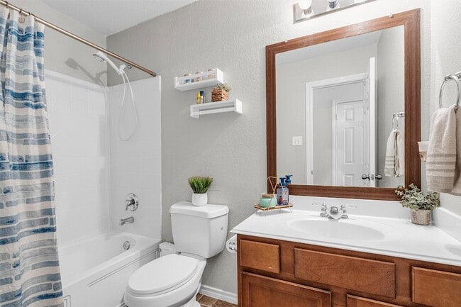 Building Photo - 1700 Fall Forest Ct